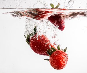 Erdbeeren waschen: Mit diesem Trick werden sie sauber
