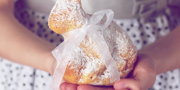 Osterhasen backen: 3 einfache Rezepte – und die schönsten Backformen