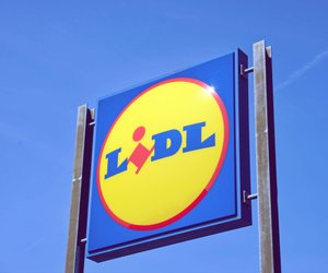 Nur 15 Euro: Diese Kaffeebecher von Lidl erinnern an teure Designer-Teile