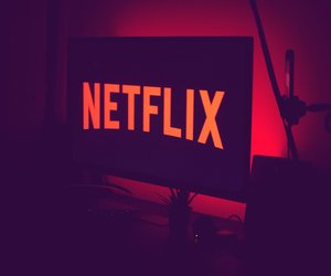 Im Stream: Herzergreifende Netflix-Komödie über ein Problem, das 2023 wohl jeder kennt