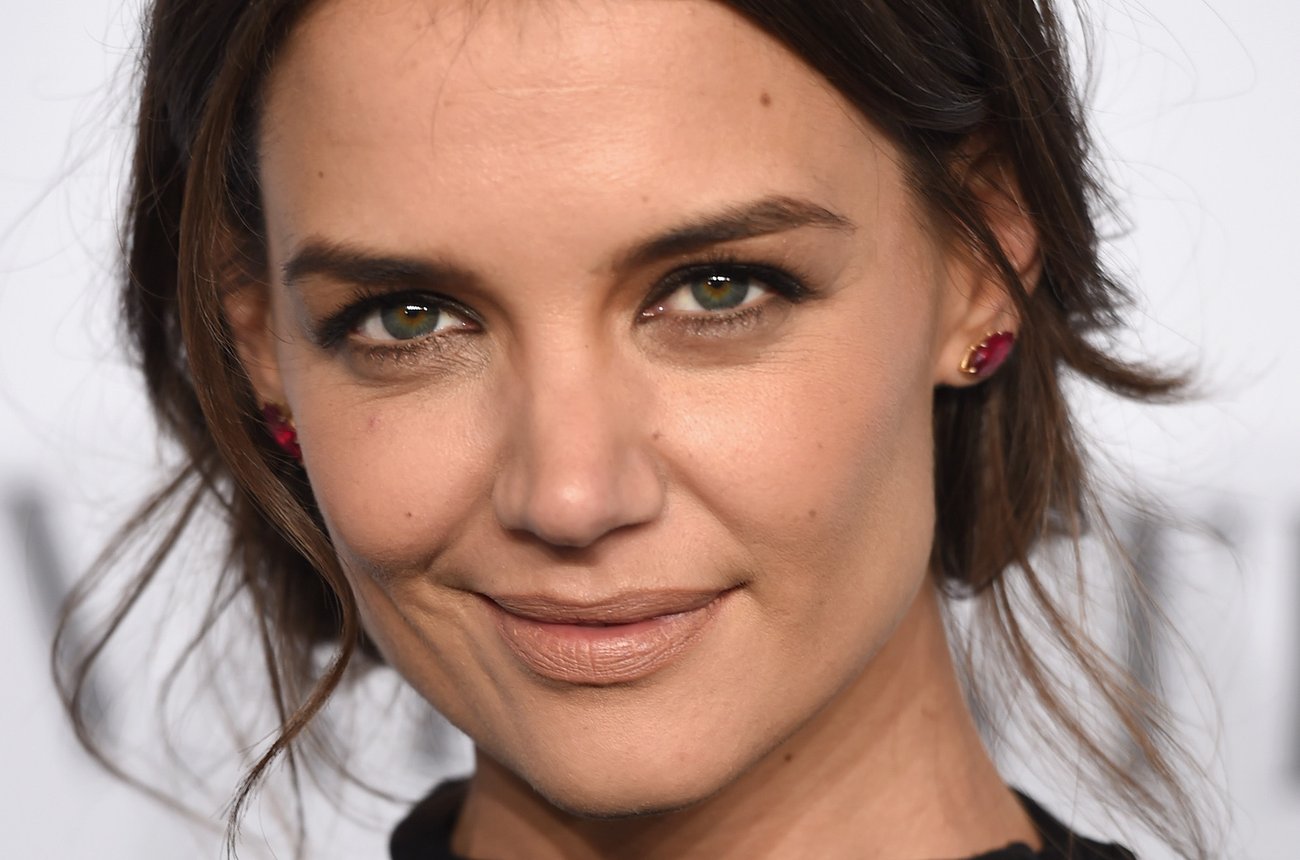 auch Promis wie Katie Holmes und Eva Mendes sind vor Tränensäcken nicht gefeit. auch Promis wie Katie Holmes und Eva Mendes sind vor Tränensäcken nicht gefeit.