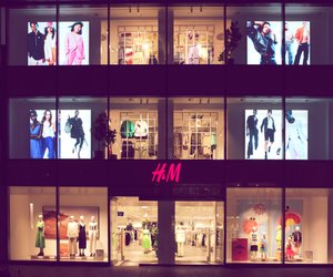 Wie nachhaltig ist H&M wirklich? Überraschender Platz 1 in neuem Ranking!