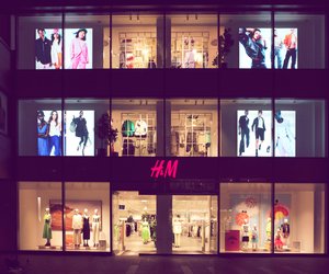 Wie nachhaltig ist H&M wirklich? Überraschender Platz 1 in neuem Ranking!