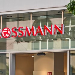 Dieses Rossmann-Produkt schenkt dir im Sommer einen strahlenden Teint