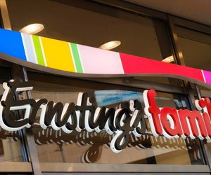 Hermine Granger könnte diesem zauberhaften Sommerkleid von Ernsting's family sicher nicht widerstehen