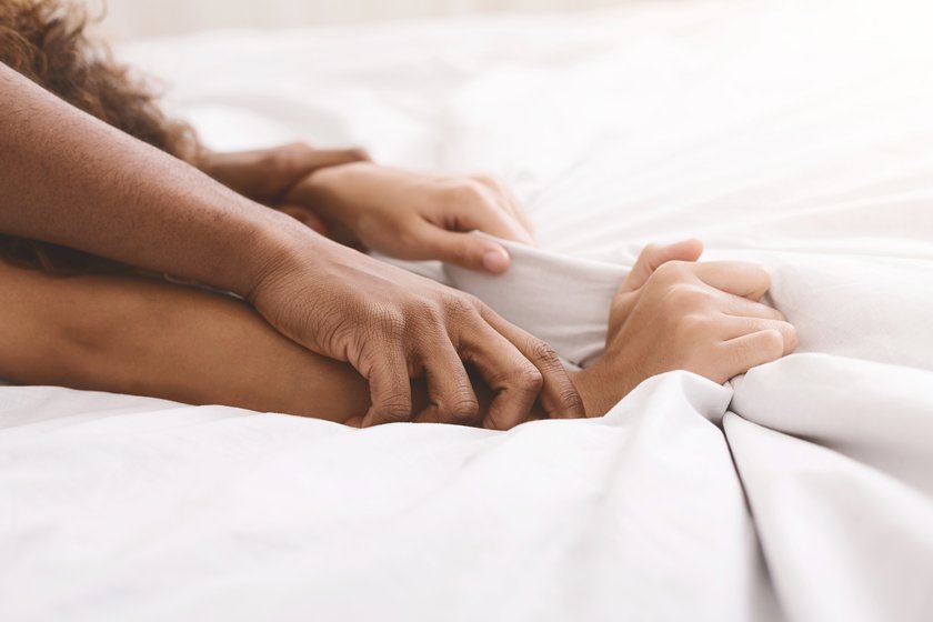 21 Gedanken, die man beim Sex und beim Corona-Test haben kann