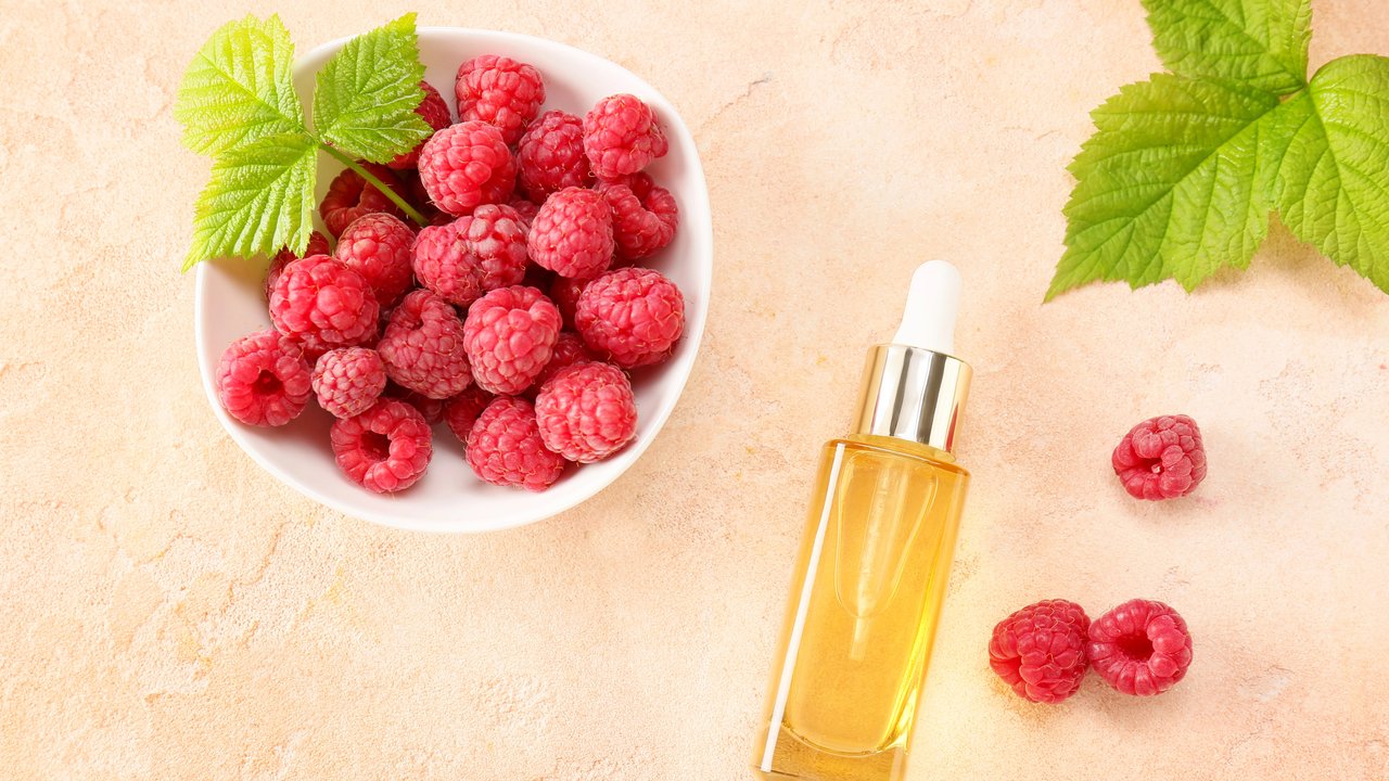 Dieses fruchtig-süße Himbeer-Parfum ist der perfekte Duft zum Muttertag.