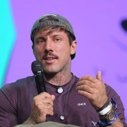 Charakterlos? Oliver Pocher teilt gegen Christian Wolf aus