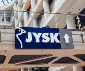 Wie teure Designerware: Weiße Deko-Highlights von Jysk, die günstig sind