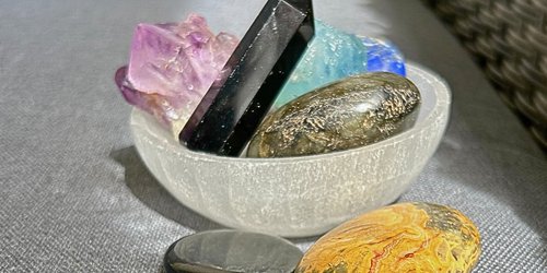 Energetische Reinigung: Das ist mein Geheimnis für kraftvolle Kristalle