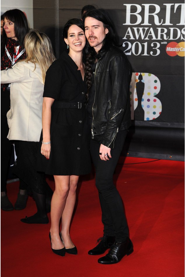Lana Del Rey und ihr Freund auf dem roten Teppich Lana Del Rey und ihr Freund auf dem roten Teppich