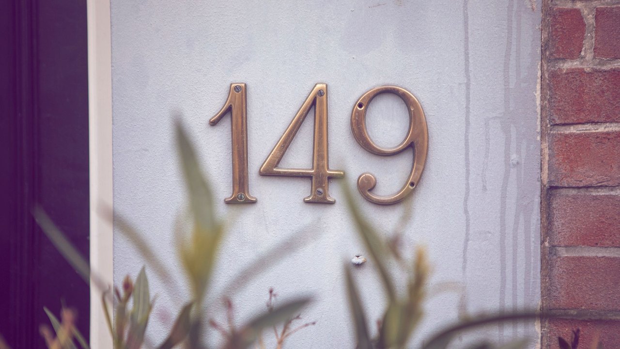 Numerologie & Hausnummern: Was deine Adresse über dich verrät