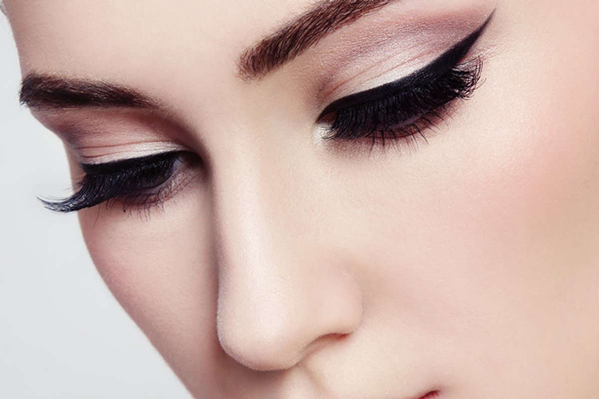 Die 5 Grossten Eyeliner Fehler Die Sie Unbedingt Vermeiden Sollten Desired De