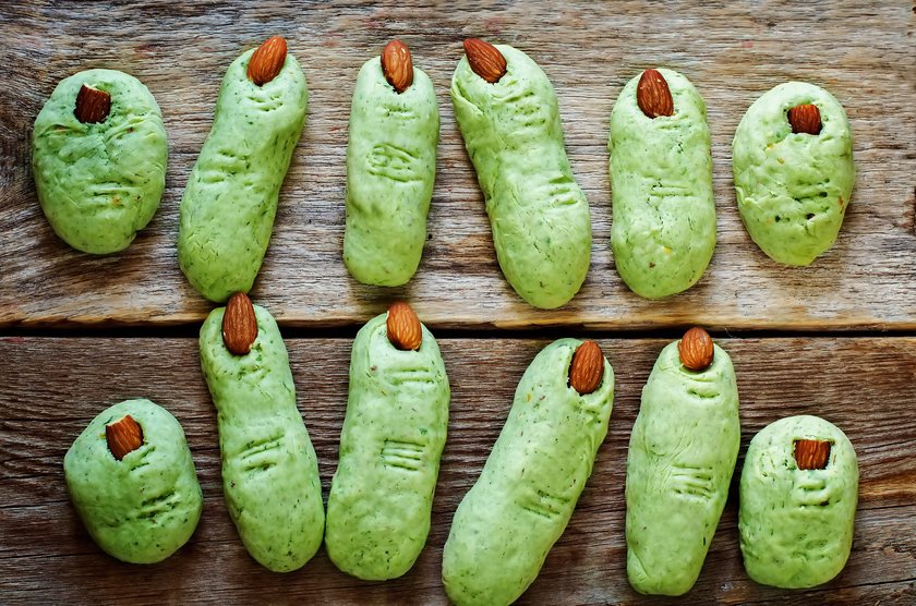 Frankensteins Finger: Grüne Halloween-Kekse mit Mandeln