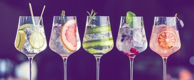 8 außergewöhnliche Gin-Cocktail-Ideen für deine nächste Party
