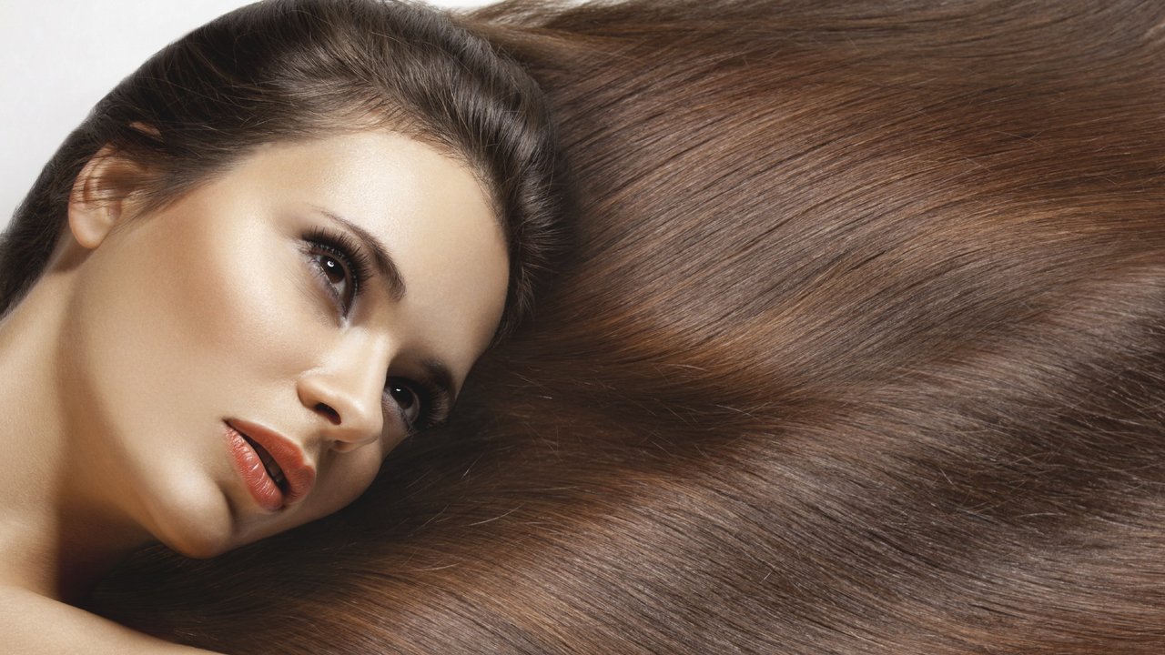 KeratinGlättung Haare, so glatt wie Seide