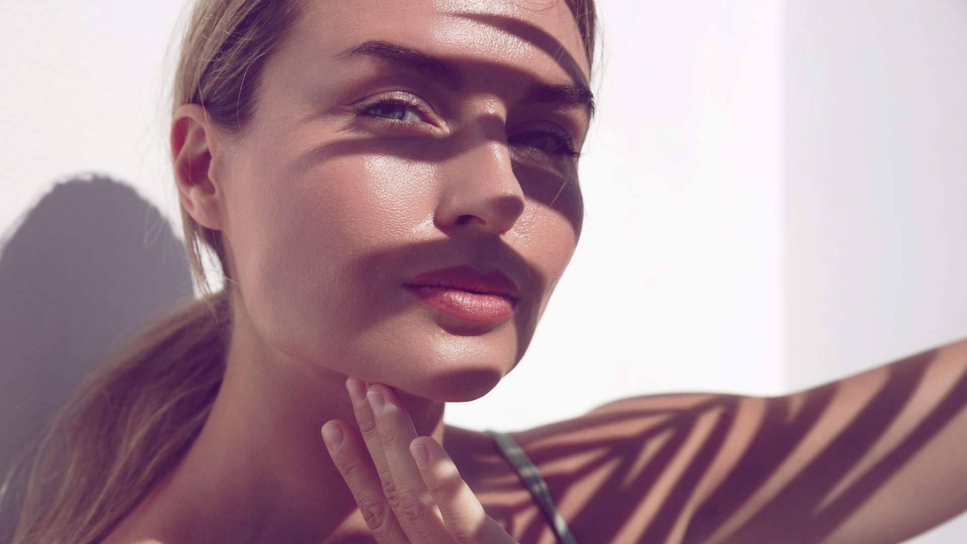 Die-6-Sommer-Must-haves-f-r-dein-Beauty-Regal-Pflege-die-Hitze-Schwei-und-Sonne-bersteht