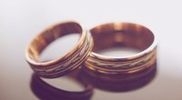 Bronzene Hochzeit: Bedeutung, Geschenke & Sprüche zum 22. Jubiläum