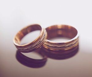 Bronzene Hochzeit: Bedeutung, Geschenke & Sprüche zum 22. Jubiläum