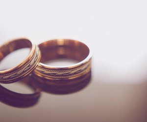 Bronzene Hochzeit: Bedeutung, Geschenke & Sprüche zum 22. Jubiläum