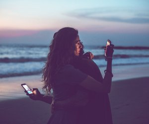 8 Gründe, warum du deine Beziehung ständig vergleichst (und wie du damit aufhörst)