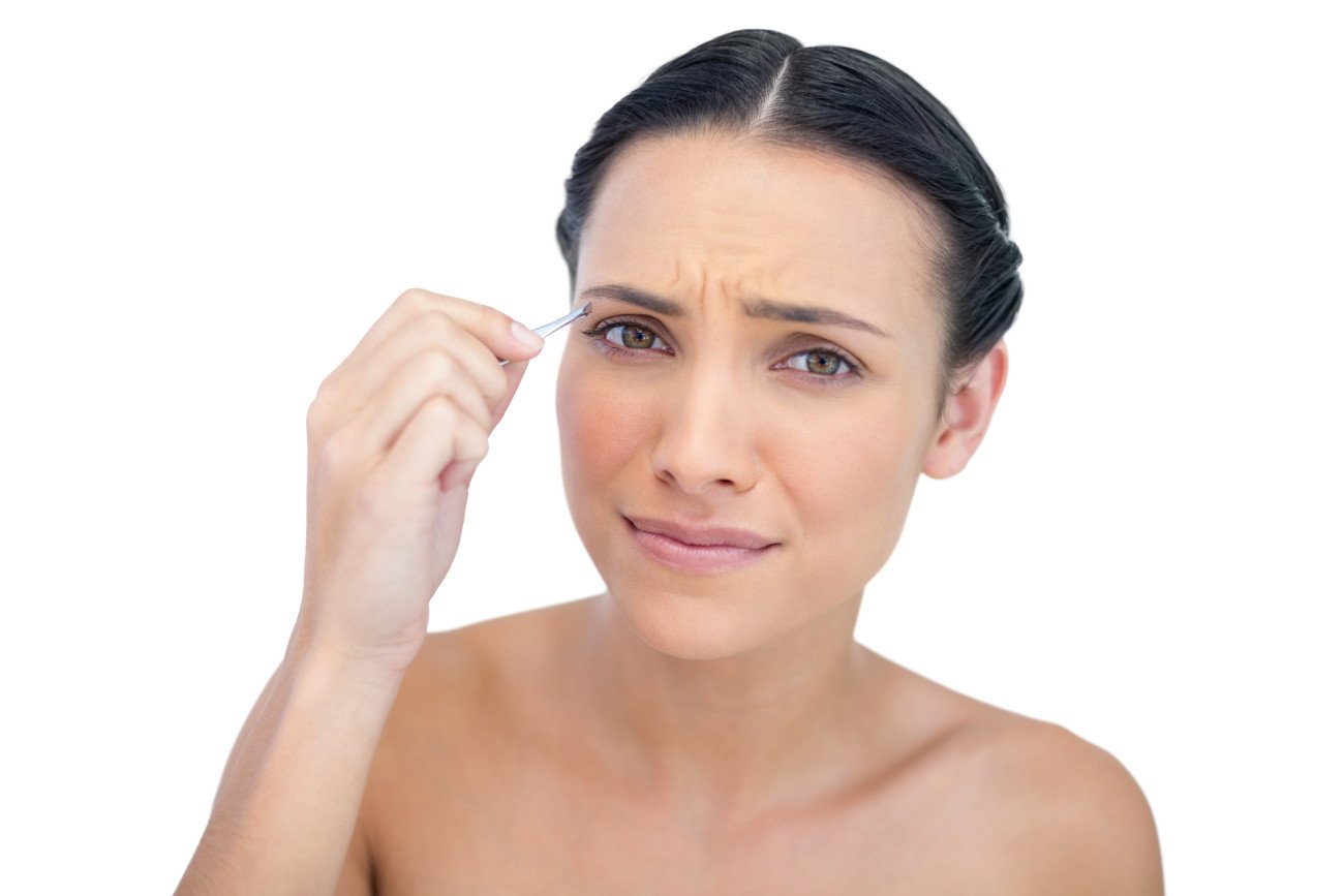 Augenbrauen Zupfen Mit Faden In Der Nähe Augenbrauen zupfen mit Faden: Leichte Anleitung