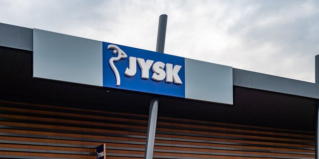 Skandinavischer Charme: Dieser Sockel von Jysk peppt jede Ecke auf