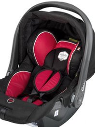Reisen mit einer Babyschale Reisen mit einer Babyschale