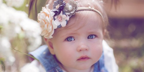Für dein Mädchen: Die schönsten Babynamen aus der Natur