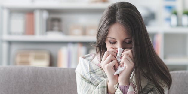 Erkältung loswerden: 9 wirkungsvolle Tricks