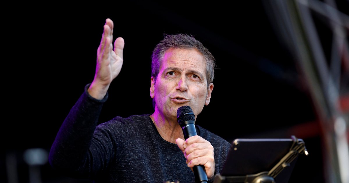 Dieter Nuhr Wer ist die Ehefrau des Kabarettisten?