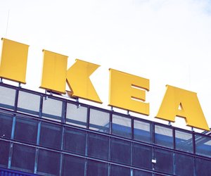 Mit diesen hellen Gardinenstores von Ikea wirkt dein Zuhause total gemütlich