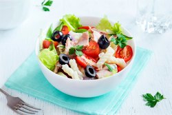 Mediterraner Salat Mediterraner Salat