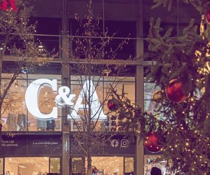 12 Weihnachtspullover von C&A, die wir lieben