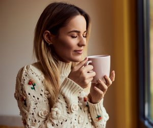 Grüner Tee vs. Kaffee: Welches Getränk steigert die Konzentration mehr?