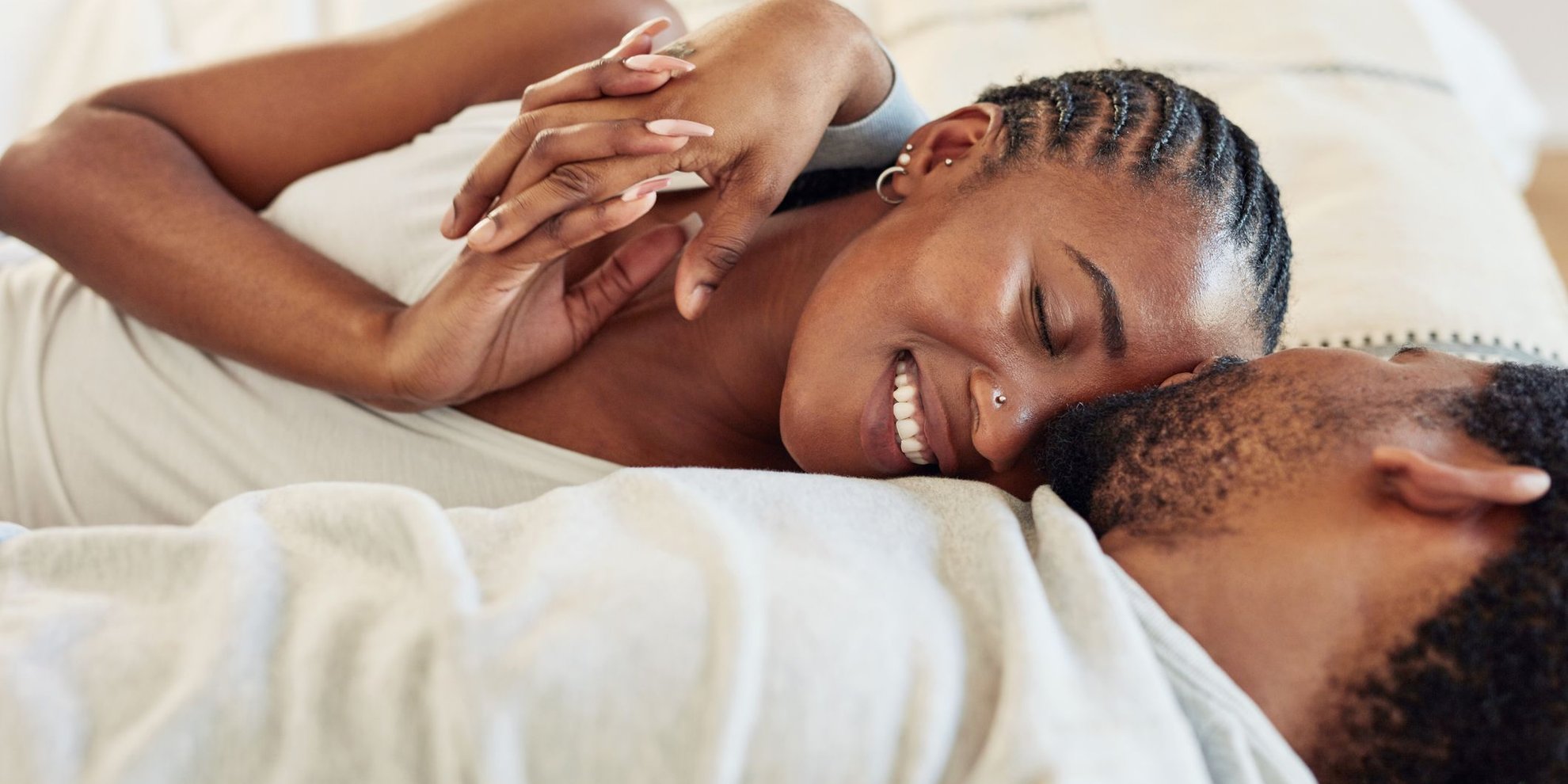 5 Fragen, die du deinem Partner oder deiner Partnerin jeden Abend stellen solltest