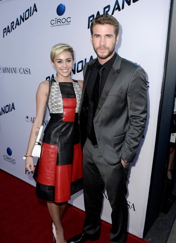 Miley Cyrus und Liam Hemsworth auf dem roten Teppich Miley Cyrus und Liam Hemsworth auf dem roten Teppich