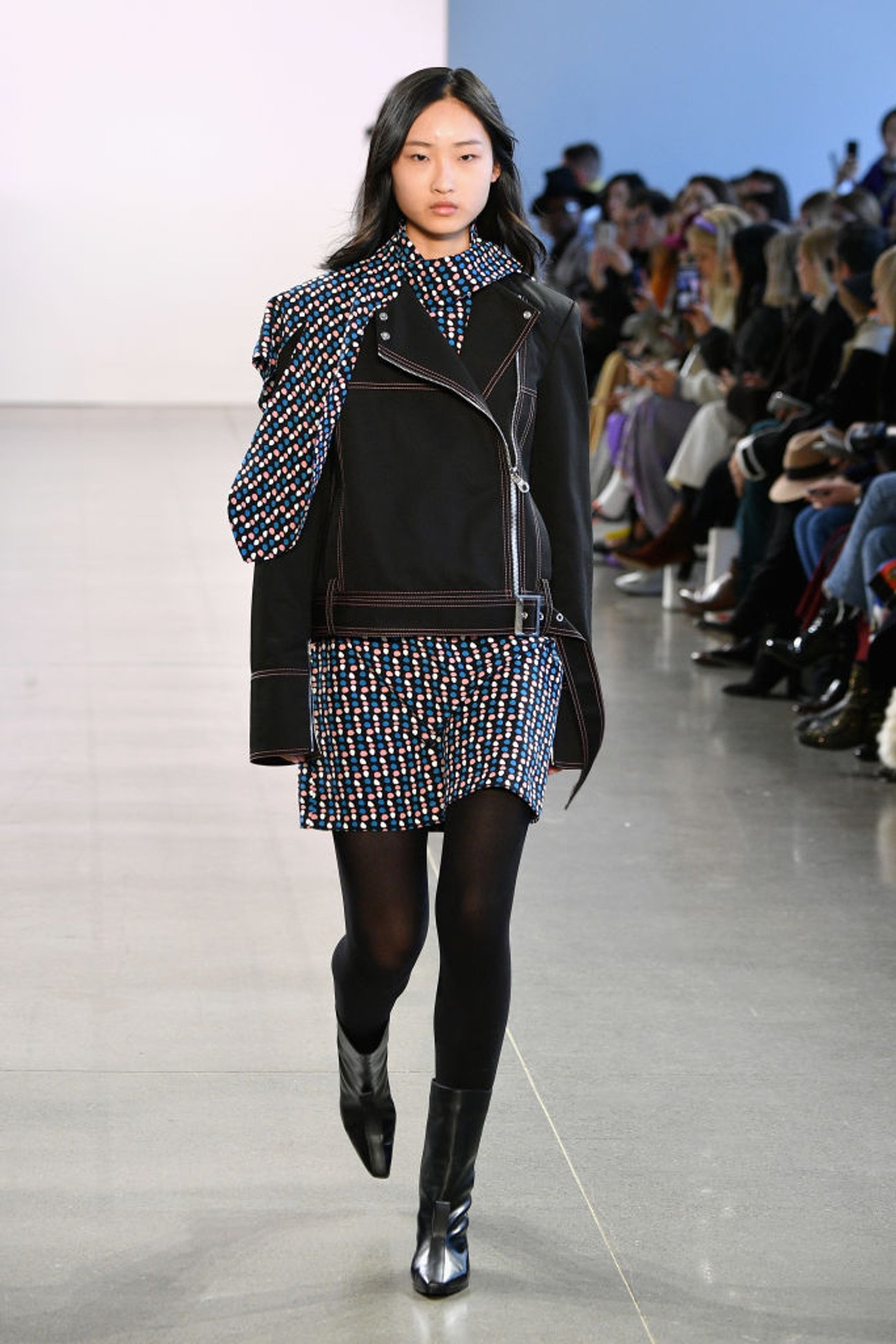 Fashion Week Model Boxy Jacke Fashion Week Model Boxy Jacke
