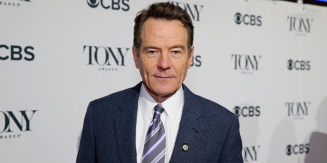 Bryan Cranston meldet sich auf Twitter zu Wort. Bryan Cranston meldet sich auf Twitter zu Wort.