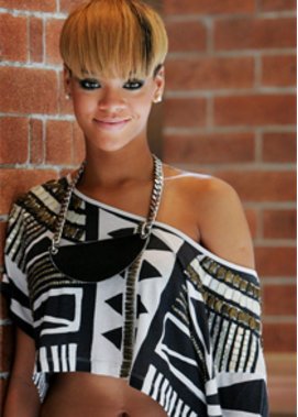 Rihanna: Schwere Kindheit Rihanna: Schwere Kindheit