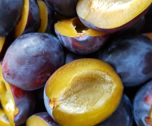 Pflaumen einfrieren: So bleibt der Genuss auch tiefgekühlt