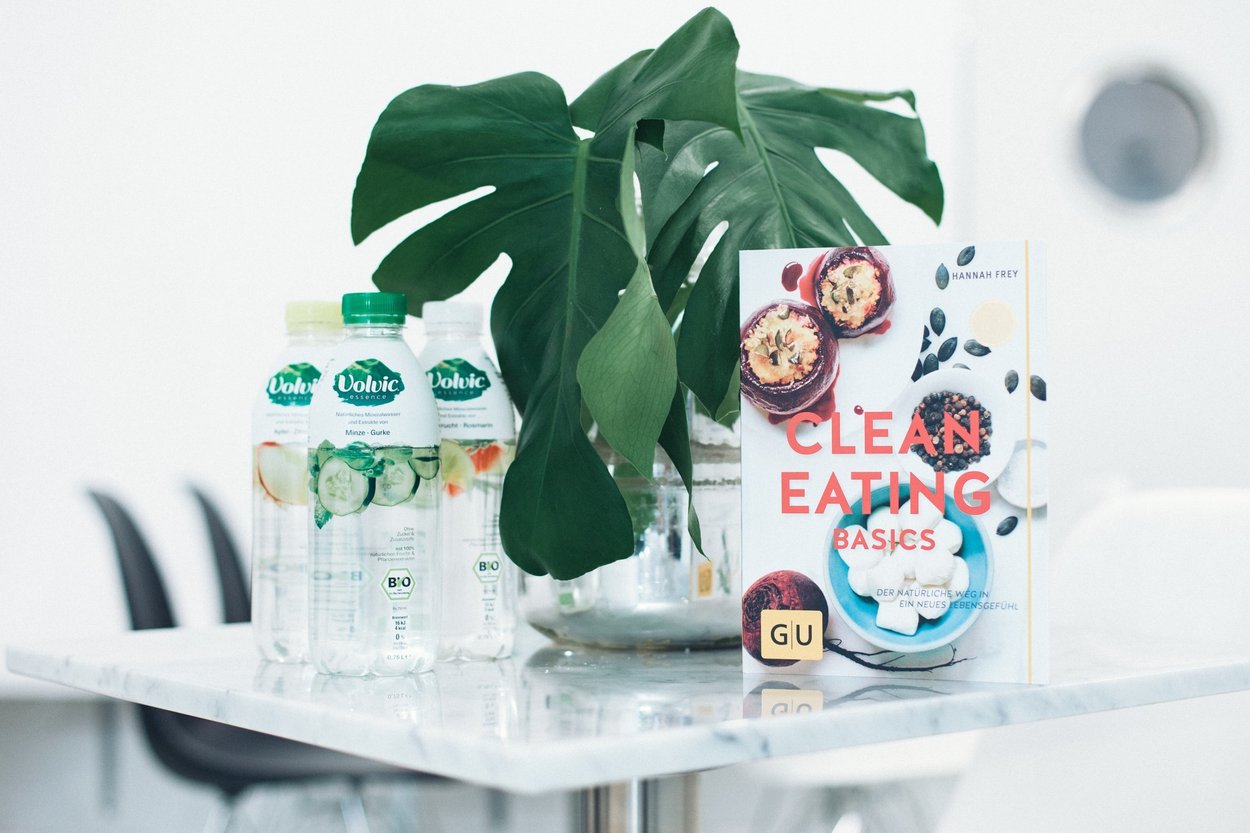Volvic Essence Clean eating Volvic Essence Clean eating