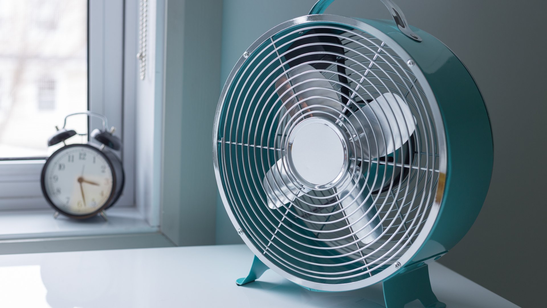 Schläfst du im Sommer nachts mit Ventilator?