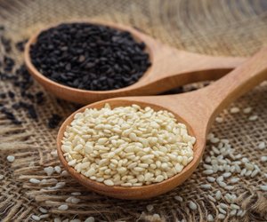 Sind Sesamsamen gesund? Nährstoffe und Wirkungen der kleinen Samen