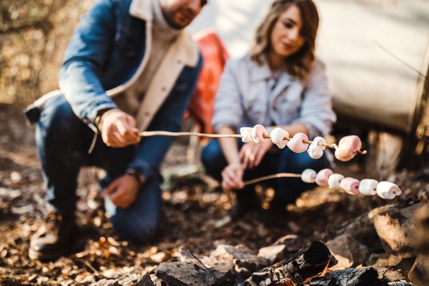 Für amerikanisches Herbstfeeling: Marshmallows rösten