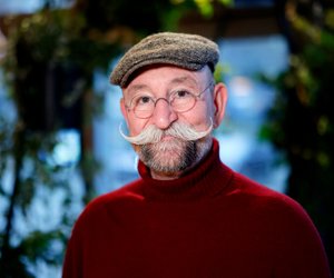 Horst Lichter früher: So sah der „Bares für Rares“-Moderator in den 2000ern aus