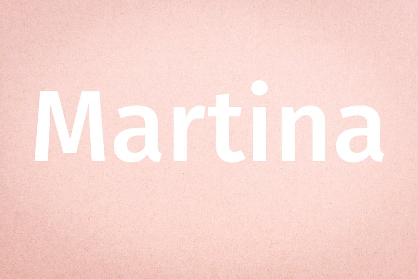 #8 Martina
