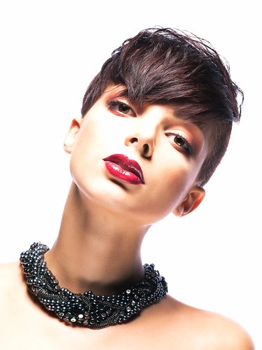 Pixie-Cut stylen