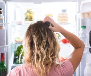 Dein Kühlschrank stinkt? Diese genialen Tricks helfen!