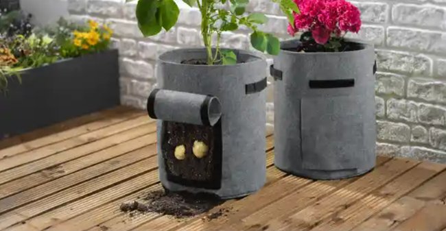 Diese Rossmann-Pflanzsäcke sind ein schicker Hingucker auf dem Balkon